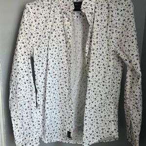 Abercrombie & Fitch White and Black Floral Button Down Shirt